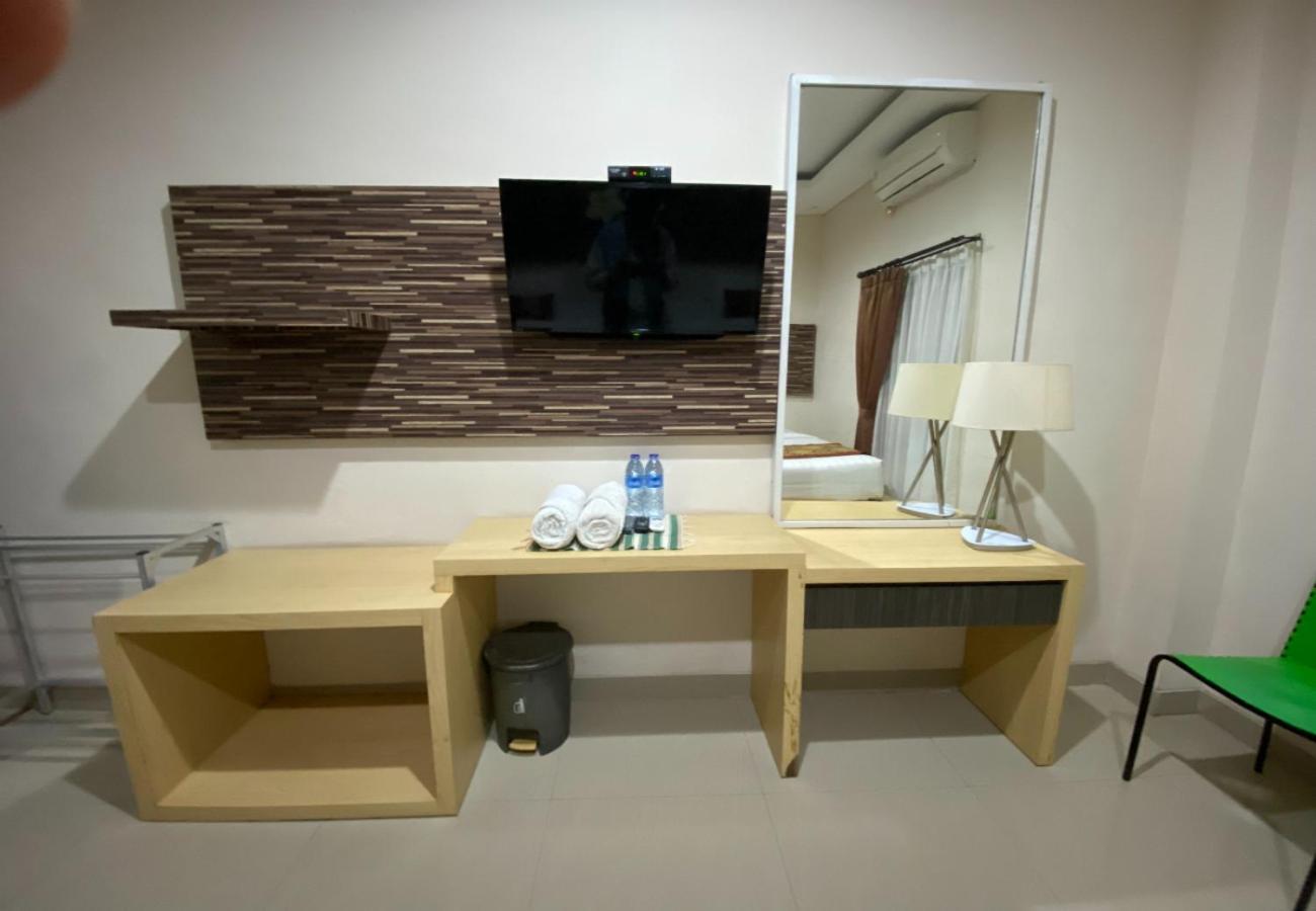 OYO 914 Batukaru Garden 5 Sevilla Residence Canggu Dış mekan fotoğraf
