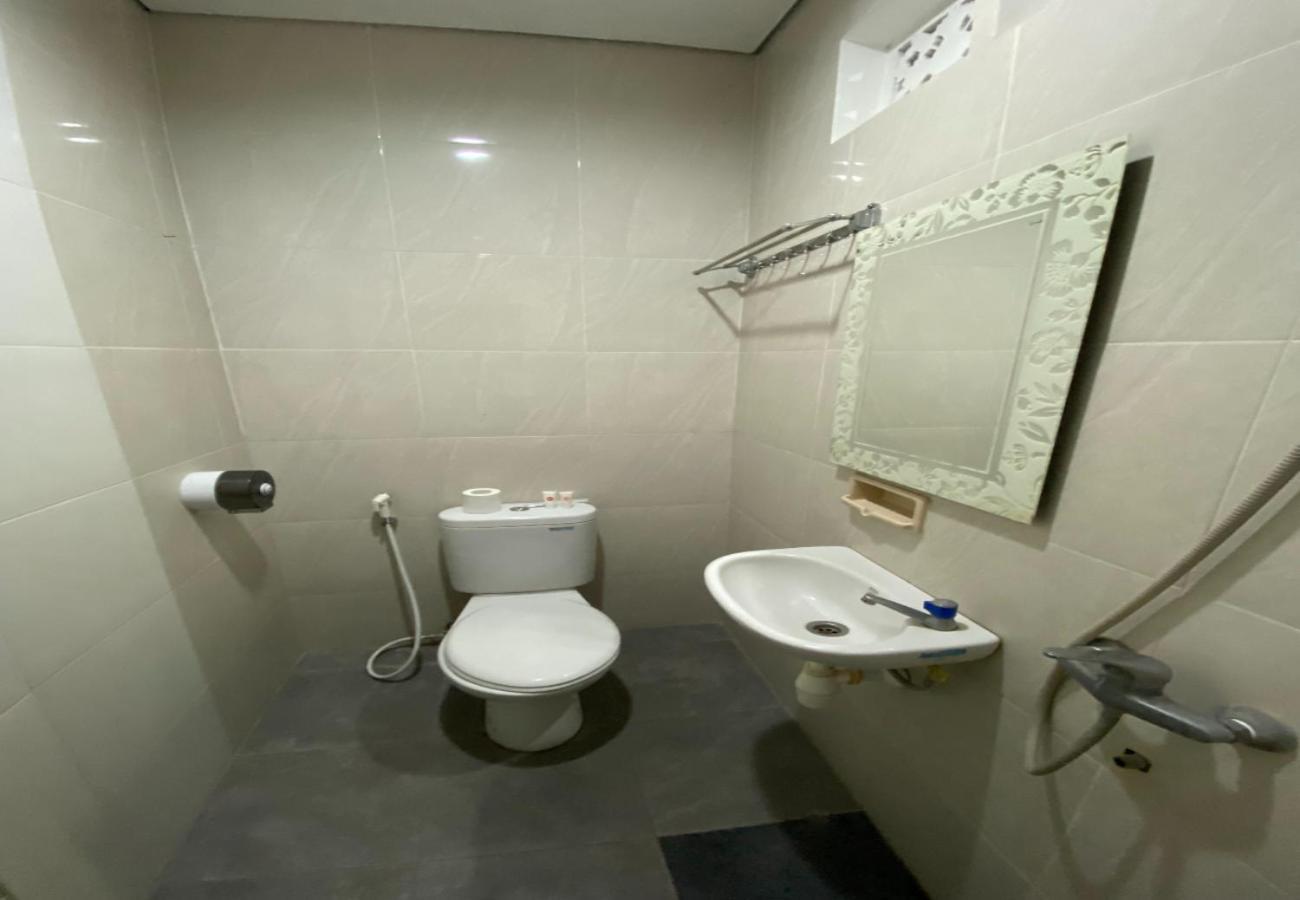 OYO 914 Batukaru Garden 5 Sevilla Residence Canggu Dış mekan fotoğraf